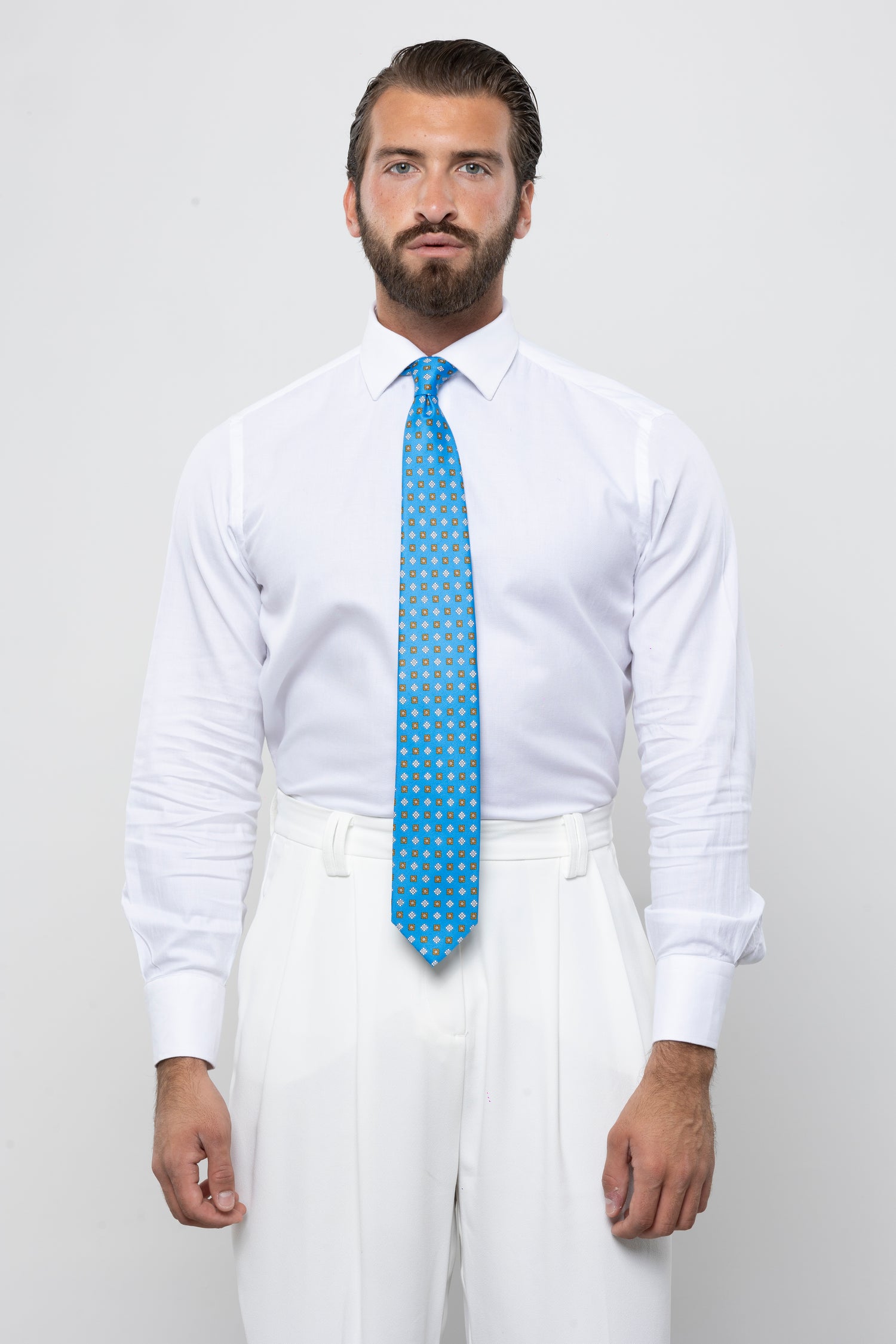 CRAVATTA 3 PIEGHE MICRO GEOMETRICA – AZZURRO E ARANCIO